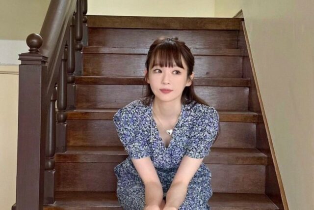 강민경 아비에무아 원피스 러블리해