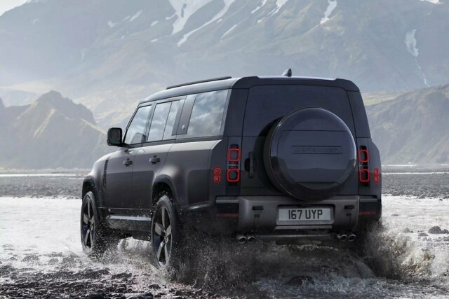 2024년형 랜드로버 디펜더 130 공개… 5.0L V8 및 아웃바운드 에디션 추가