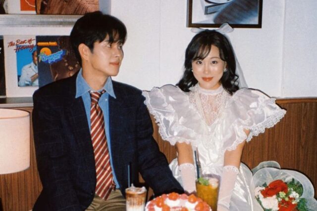 부모님 결혼 사진 아님? 9년 장기연애 커플의 남다른 웨딩화보