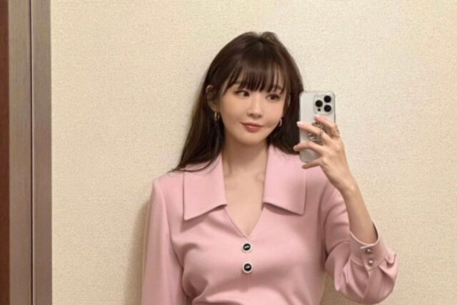 강민경 아비에무아 원피스 러블리 여친룩 봄 코디