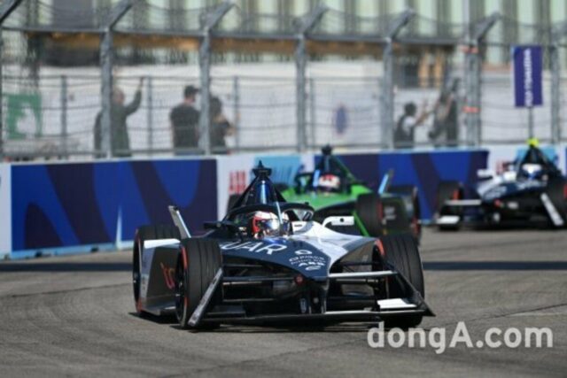 재규어 TCS 레이싱팀 ‘포뮬러 E’ 대회… 1·2위 동시 석권