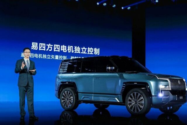 2023 상하이오토쇼 – 1100마력과 4개의 인휠모터 탑재, BYD 양왕 U8