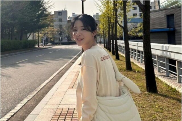 설인아 가방 10만원대 패딩백 브랜드는?