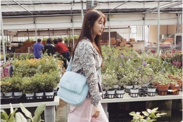 화사한 봄코디에 찰떡인 윤은혜 6만원대 메리제인슈즈