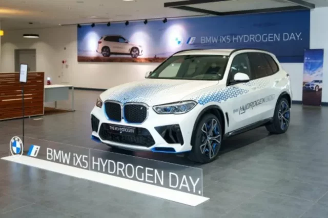 BMW 수소차 개발 속도낸다… 글로벌 주도권 다툼 본격화