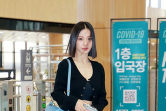 Y2K 패션으로 관심 집중! 칼단발 고민시 힙한 공항패션
