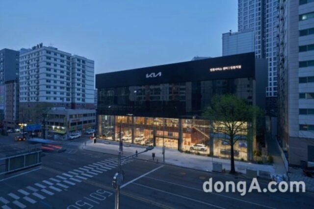 기아, 2번째 복합거점 ‘인천 플래그십스토어’ 운영… “브랜드 모든 경험을 한 곳에서”