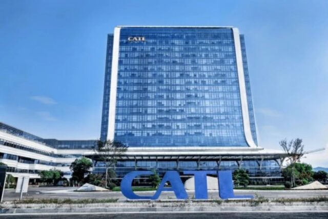 CATL은 차를 만들까? 배터리 1위 기업을 둘러싼 궁금증[딥다이브]