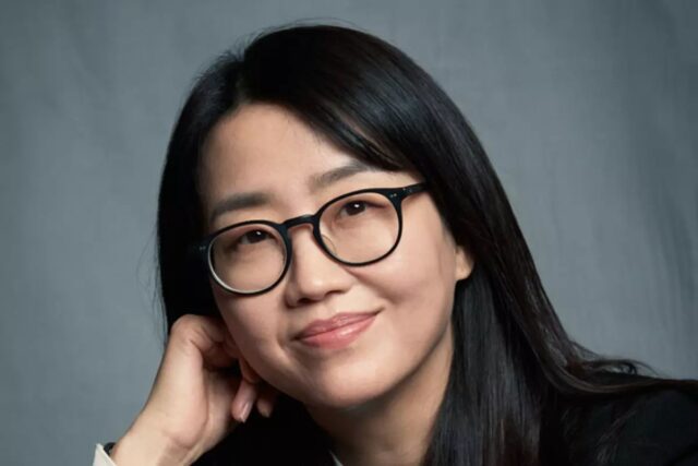 히트 보장 유명 작가가 시부모 앞에서 무릎 꿇은 이유