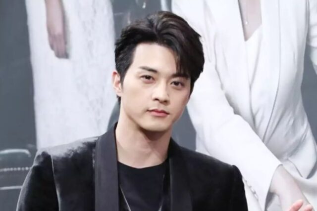 흰 티셔츠도 몇 년째 안 빤다고 밝혀 충격 안긴 조각미남