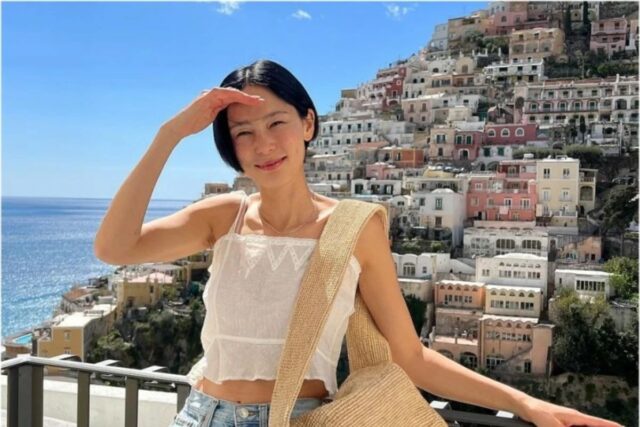 김나영 패션 여행룩 린넨 블라우스 & 라비아백 브랜드는?