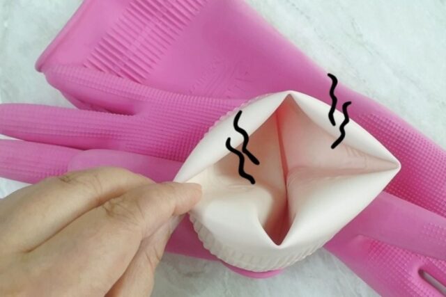 고무장갑 불쾌한 냄새 ‘이것’ 활용하니 대박~