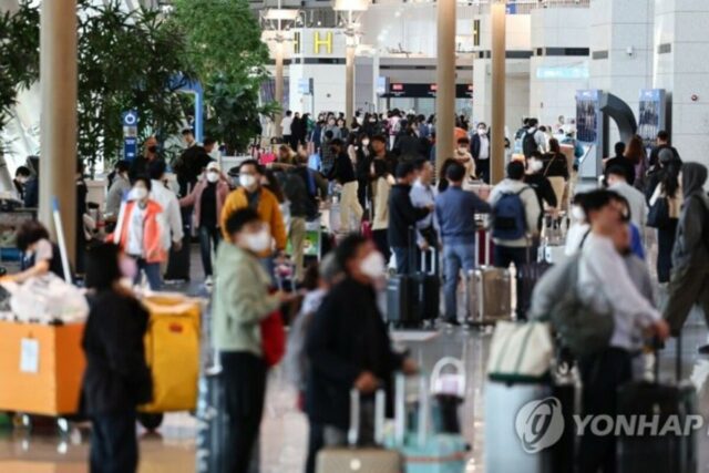 [여행가중계]‘황금연휴‧흑전’ 여행가 본격적으로 내달린다
