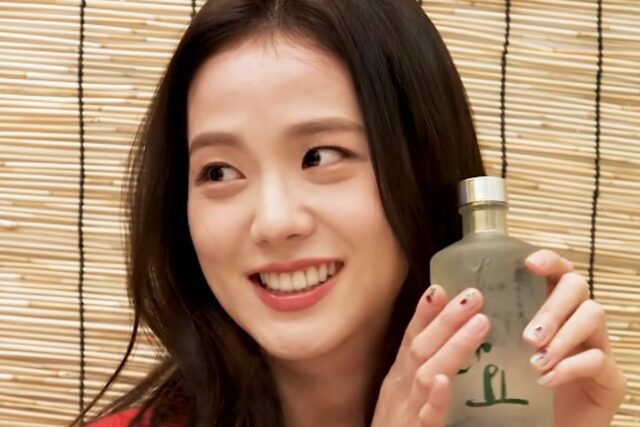 지수·안유진 출연한 유튜브 영상에 누리꾼들 ‘불편하다’ 반응 쏟아진 이유