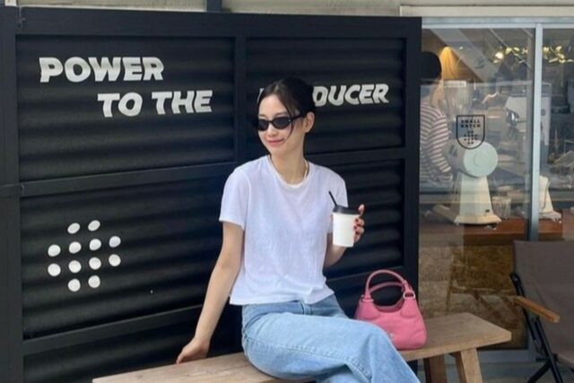 장희령 파리지앵 감성 구두 로저비비에 슬링백