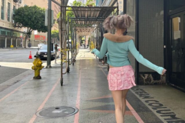(여자)아이들 우기, 브로콜리 머리 변신…키치 매력 폭발