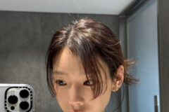 태연 폼미친 유니크한 프린팅 티셔츠 페스티벌룩 저격