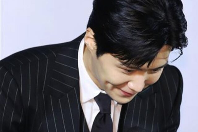 ‘사생활 논란’ 후 시사회 등장한 김선호가 마이크 잡자마자 꺼낸 말