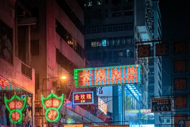 “탄탄면을 먹었는데 우리 가족이 홍콩에” 모두투어X홍콩 콜라보