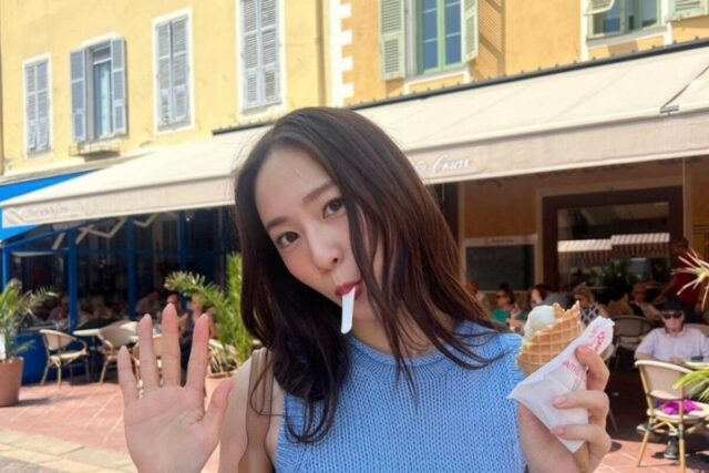 스타일 좀 아는 크리스탈, 실패없는 여행룩 꿀템은?