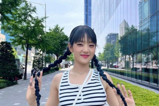 퀸카 무드 제대로! 아이들 민니 캐주얼한 탑 미니스커트 가격은?