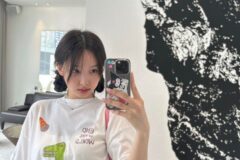 트와이스 나연 10만원대 키치한 반팔티 어디꺼?