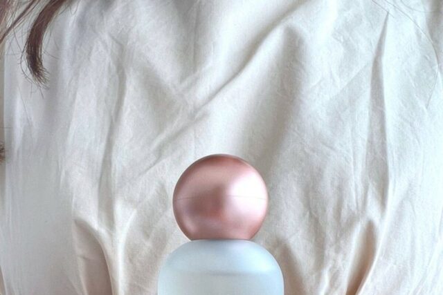 러블리한 복숭아향 루아페 화이트 애프리콧 사계절 향수 추천