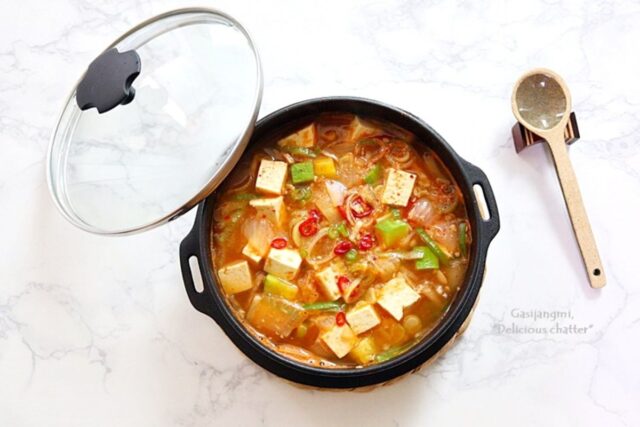 된장찌개 끓이는 법 구수한 집밥 메뉴 기본 찌개요리 된장찌개