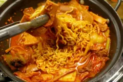 경아식당 수유점 부대찌개와 야끼만두 기가막힌 수유역맛집