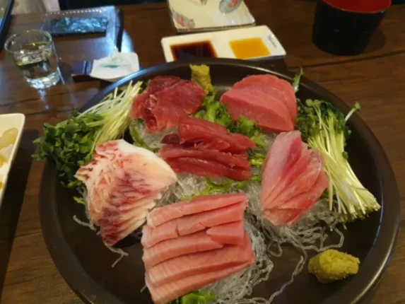 용강동참치전문점 무한리필로 배터지게 마포역 참치천국에서