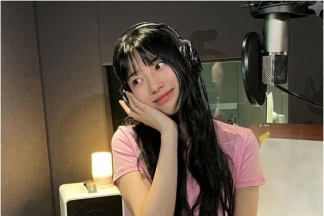 수지 사복 핑크 반팔티 & 토트백 브랜드는?