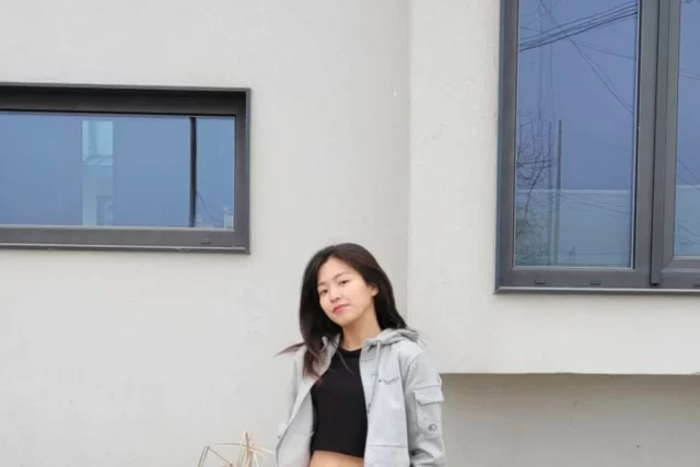 디스커버리 여성 트레이닝복 | 카고 포켓 트레이닝 세트 데일리룩으로 입어본 후기