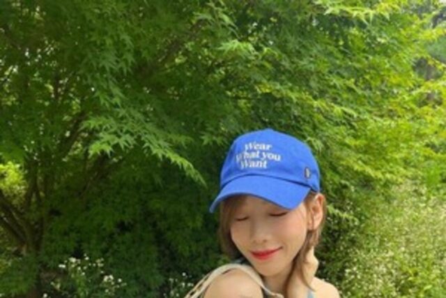 청량미 가득! 셀럽들의 여름철 볼캡 패션은?