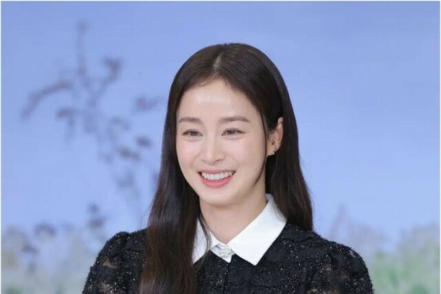 김태희 마당있는집 제작발표회 옷 20만원대 블랙 원피스 6월 하객룩 추천