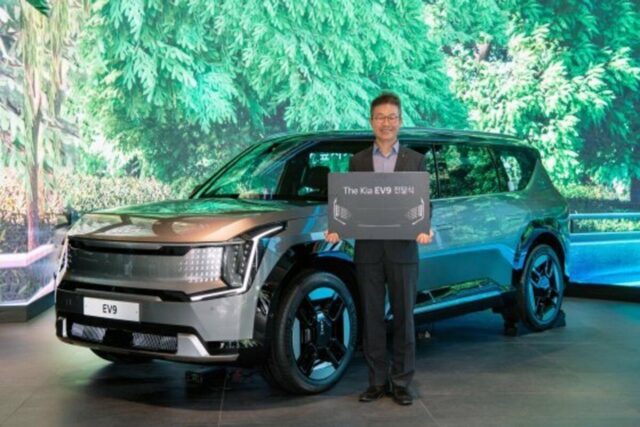 최진환 롯데렌탈 대표 ‘기아 EV9 어스 4WD’ 구입… 1호차 주인공 선정