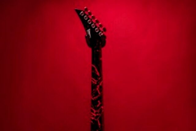‘디아블로’ 기타부터 갤럭시 ‘원신’ 에디션, ‘P의 거짓X와룡’까지…’눈길’끄는 컬래버
