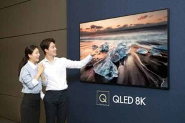 [TN 제보] 1000만원 넘는 고가 제품인데…수리 못 받는 삼성 8K TV