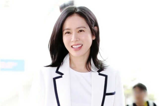손예진 공항패션 발렌티노 트위드 자켓 가방 가격은?