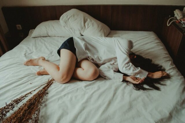 [여행 팩트체크] 침구 들췄다 경악… ‘빈대 소굴’에서 보낸 하루, 배상해주나요