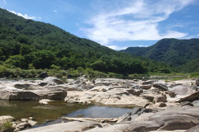 강원도 영월, 요선암돌개구멍 인생사진 건질 수 있는 곳.