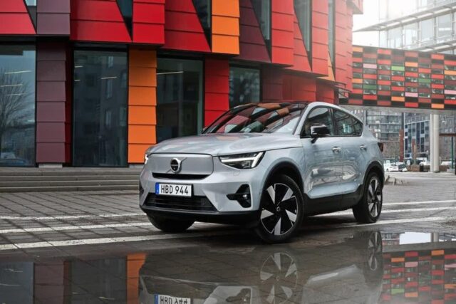 주행거리 늘어난 쿠페형 전기SUV 볼보 C40 Recharge 2024년식 모델 출시
