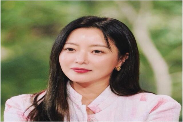 김희선 유퀴즈 옷 핑크 샤넬 트위드자켓 부츠컷 청바지 패션