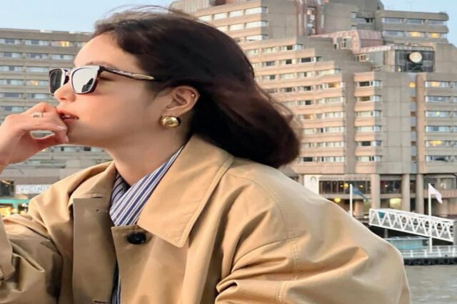 기은세 옷 사복 패션으로 보는 가을코디 온앤온 트렌치코트