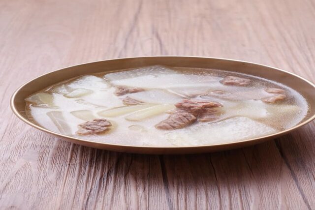 쇠고기 무국 끓이기 시원한 아기 맑은 소고기무국 레시피
