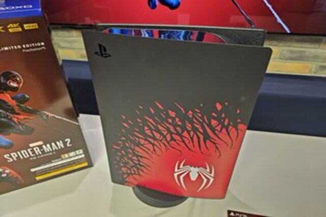 [탐방기] 간지가 폴폴…실물로 보면 더 예쁜 ‘스파이더맨2’ PS5 한정판