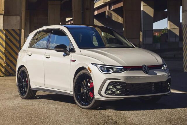 2024 폭스바겐 골프 GTI 380…”수동 변속기와 작별하는 GTI”