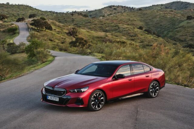수입차 최고의 프리미엄 세단, BMW 8세대 뉴 5시리즈 사전예약 실시하는 BMW코리아