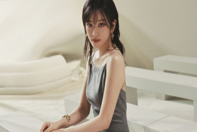 아이브 안유진, 밀라노 패션쇼 빛낸 드레스 자태