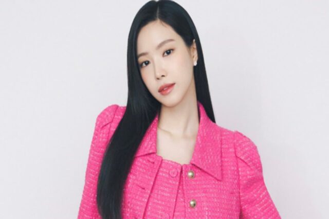 ‘NAEUN’S #OOTD’… 손나은의 남 다른 가을 외출룩