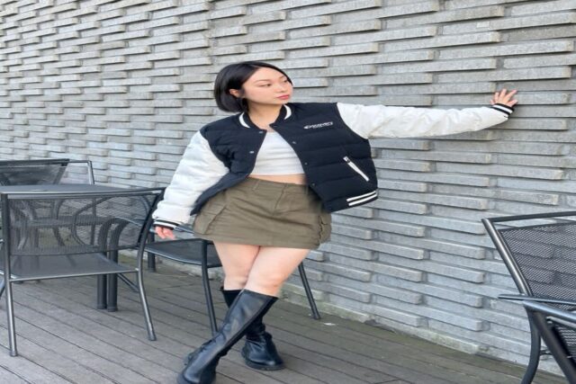 여성 바시티 숏패딩 디스커버리 패딩 멋진 주말데이트룩 코디